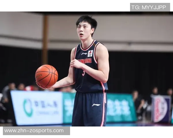 广东队坚持保留徐杰和胡明轩放弃锋线补强朱芳雨为何拒绝交易邹阳